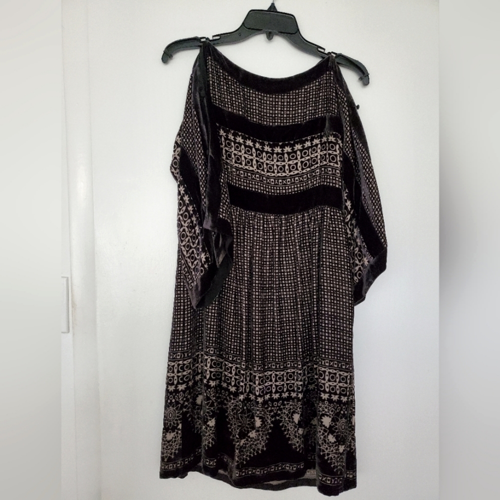 BCBG Maxazria